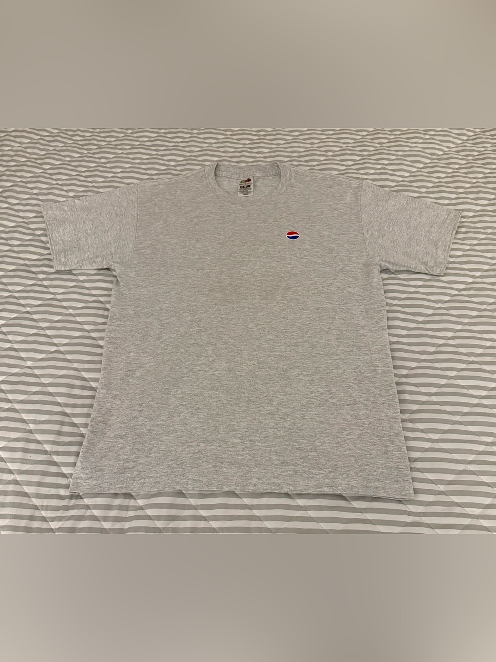 Vintage Pepsi Shirt Men’s Medium Gray Graphic Y2K 90s Retro EUC